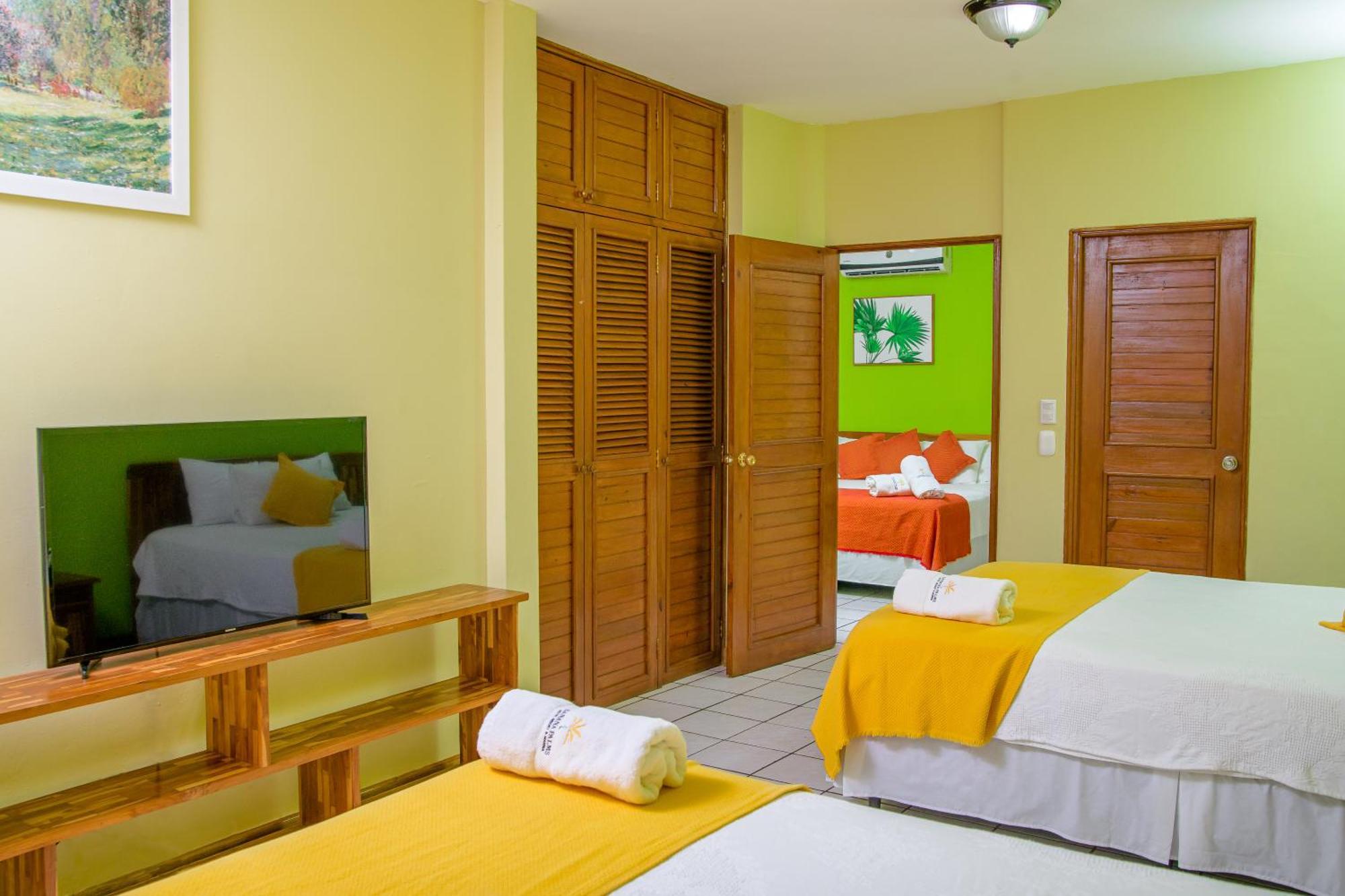 Banana Palms Hotel Rio Dulce Bagian luar foto