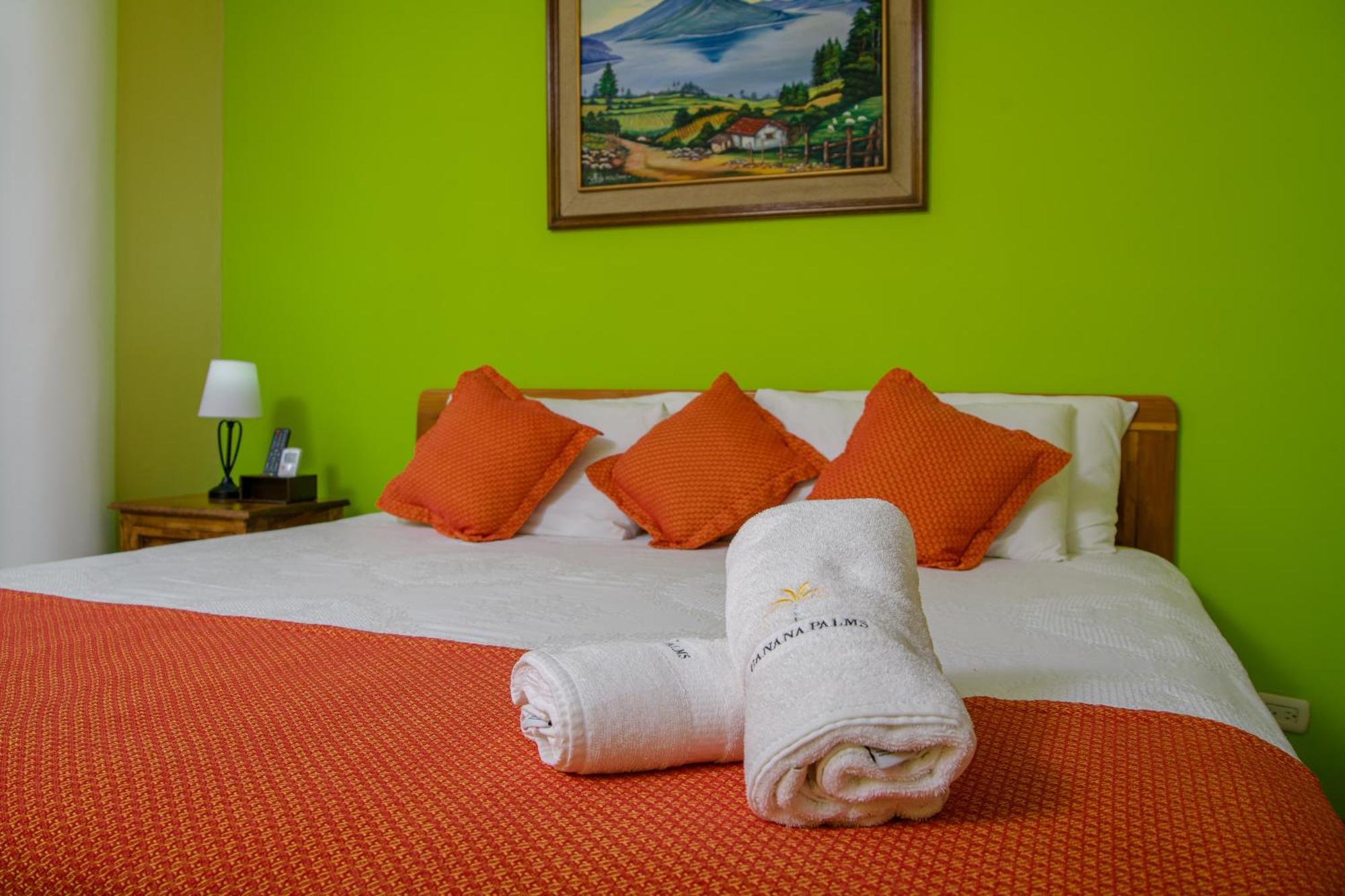 Banana Palms Hotel Rio Dulce Bagian luar foto